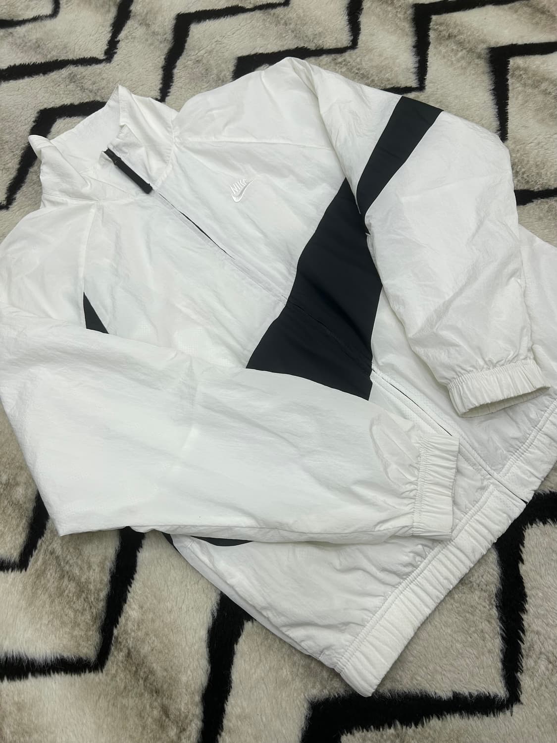 [M]나이키 빅스우시 바람막이/화이트 상품이미지1