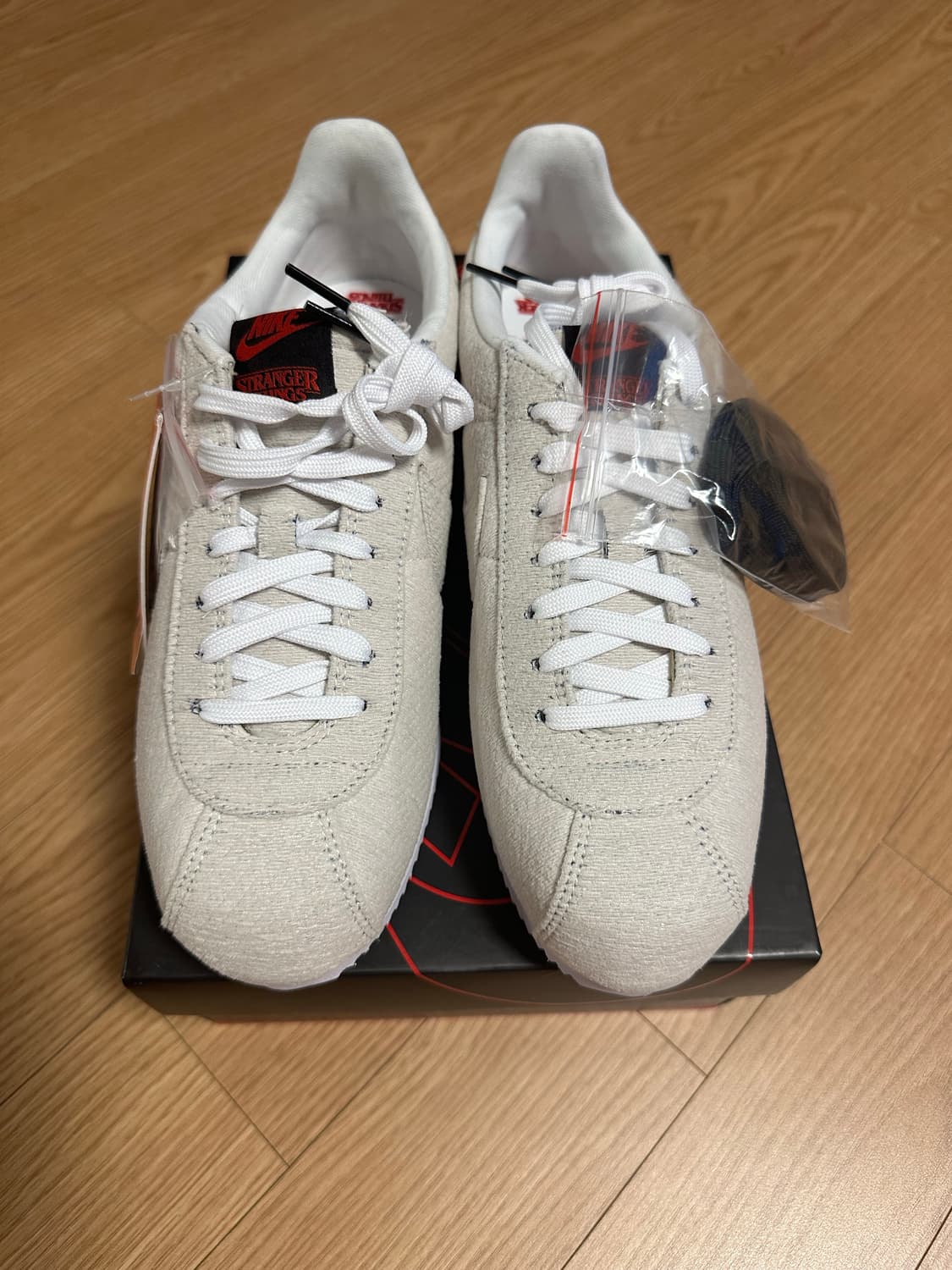 나이키 코르테즈 기묘한이야기 265 새상품 상품이미지4