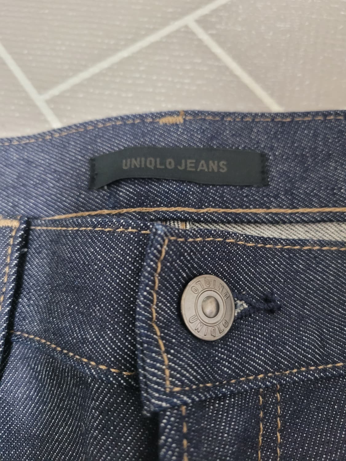 새상품) 유니클로 스트레치 셀비지 데님 팬츠 33 상품이미지5