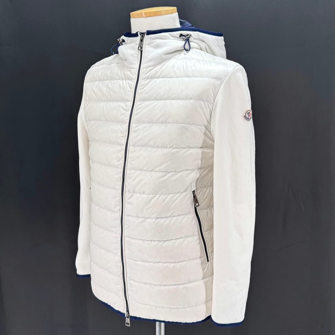 [M사이즈] 몽클레어 패딩 후드집업 자켓 화이트 상품이미지1