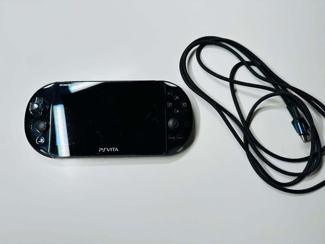 소니 PS VITA 2세대 피아노 블랙 256GB 완료 판매 (플스비타) 상품이미지2