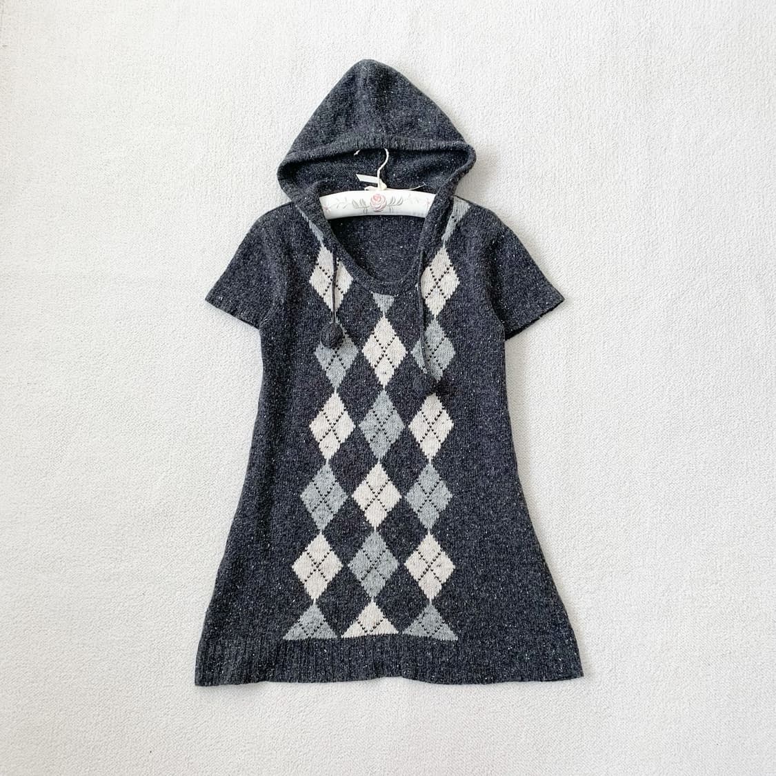 그레이 아가일 보카시 폼폼 후드원피스 상품이미지1