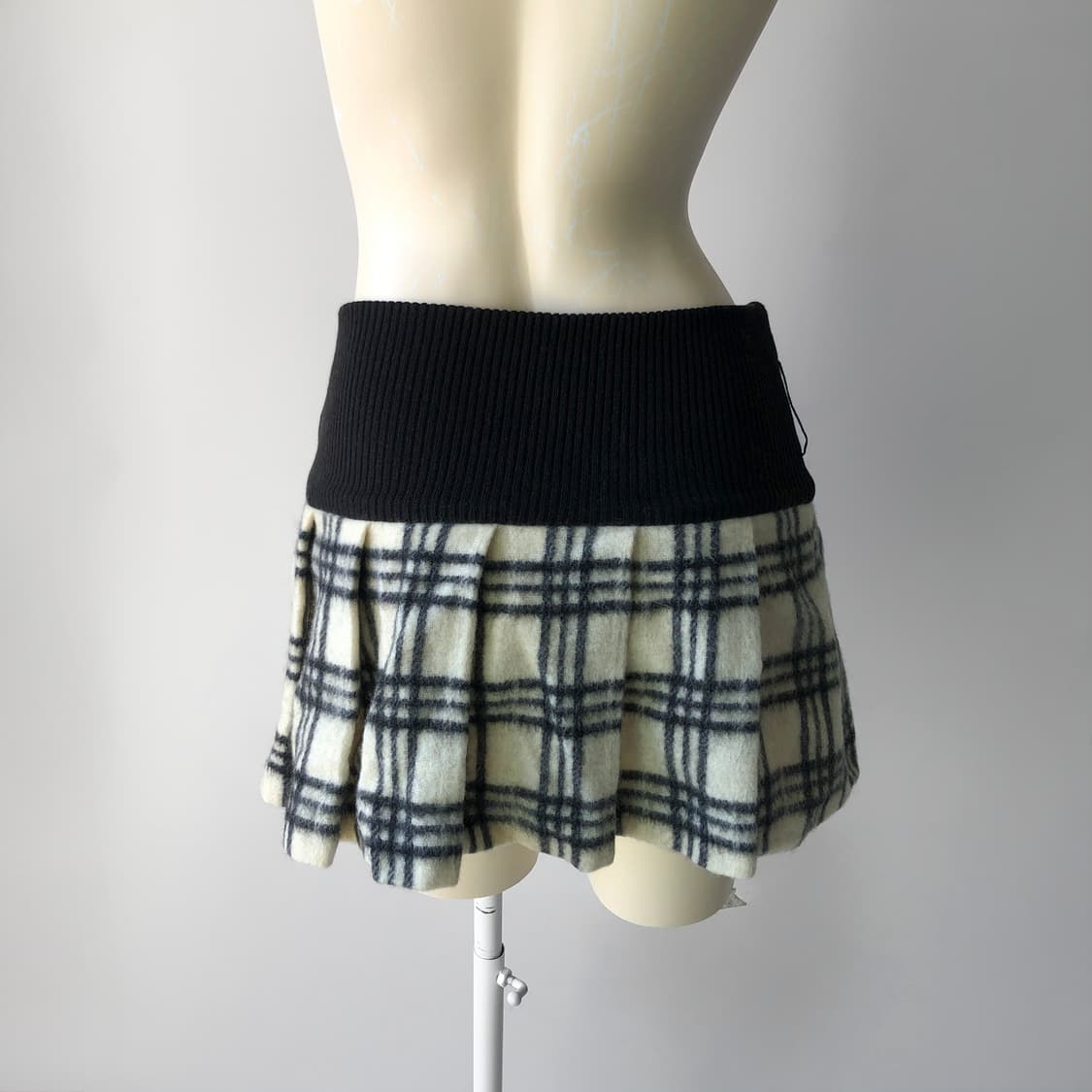 울 크림 체크 플리츠 미니 스커트  상품이미지5