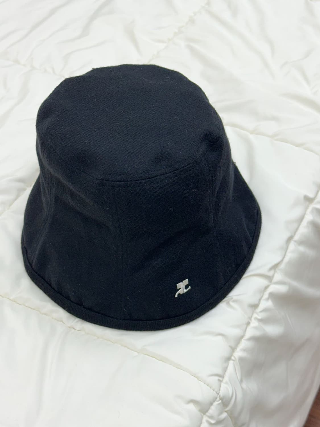 courreges / 꾸레쥬 블랙 버킷햇 상품이미지3