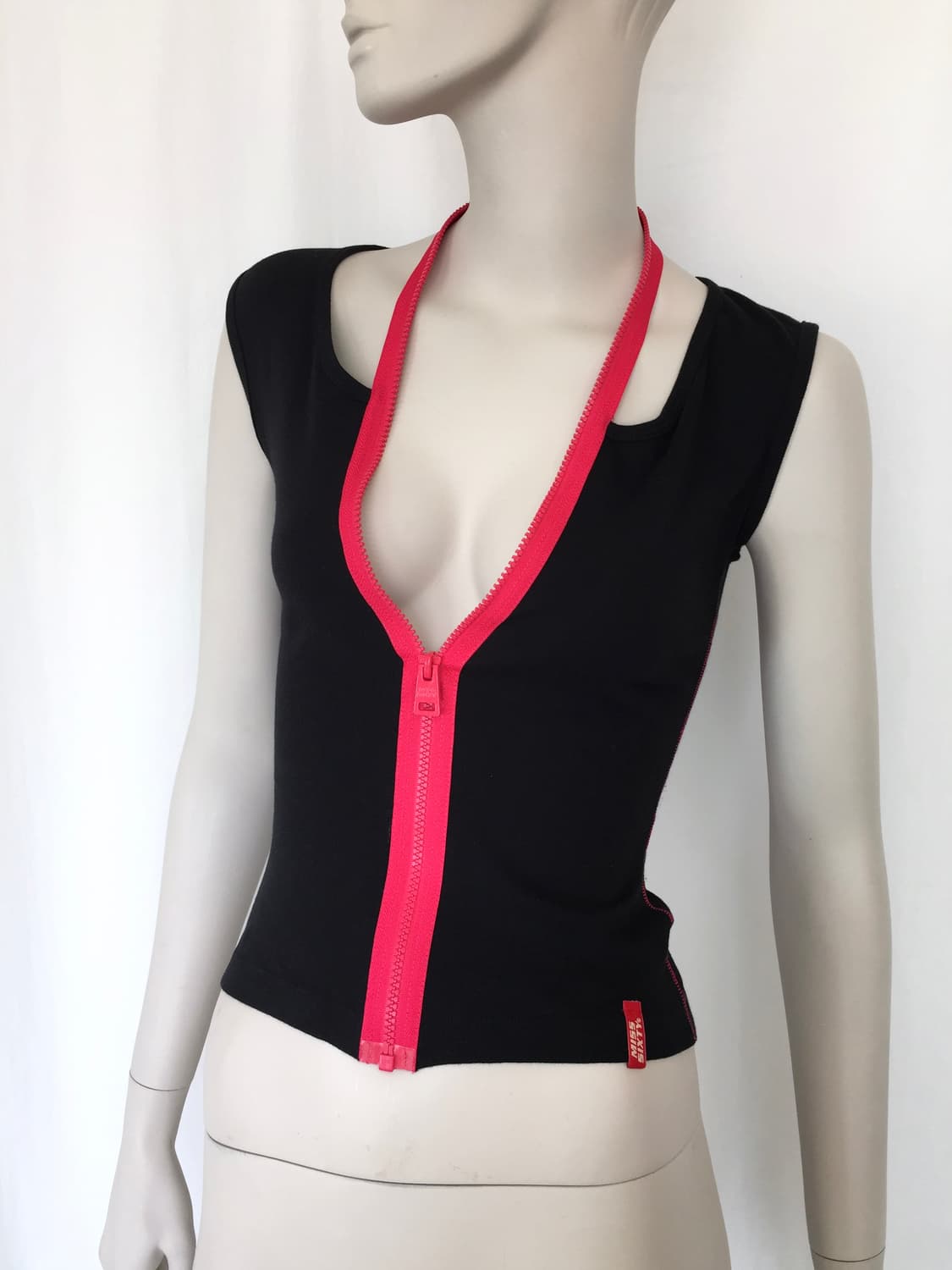 Miss-sixty Italy zipper halter Top 상품이미지2