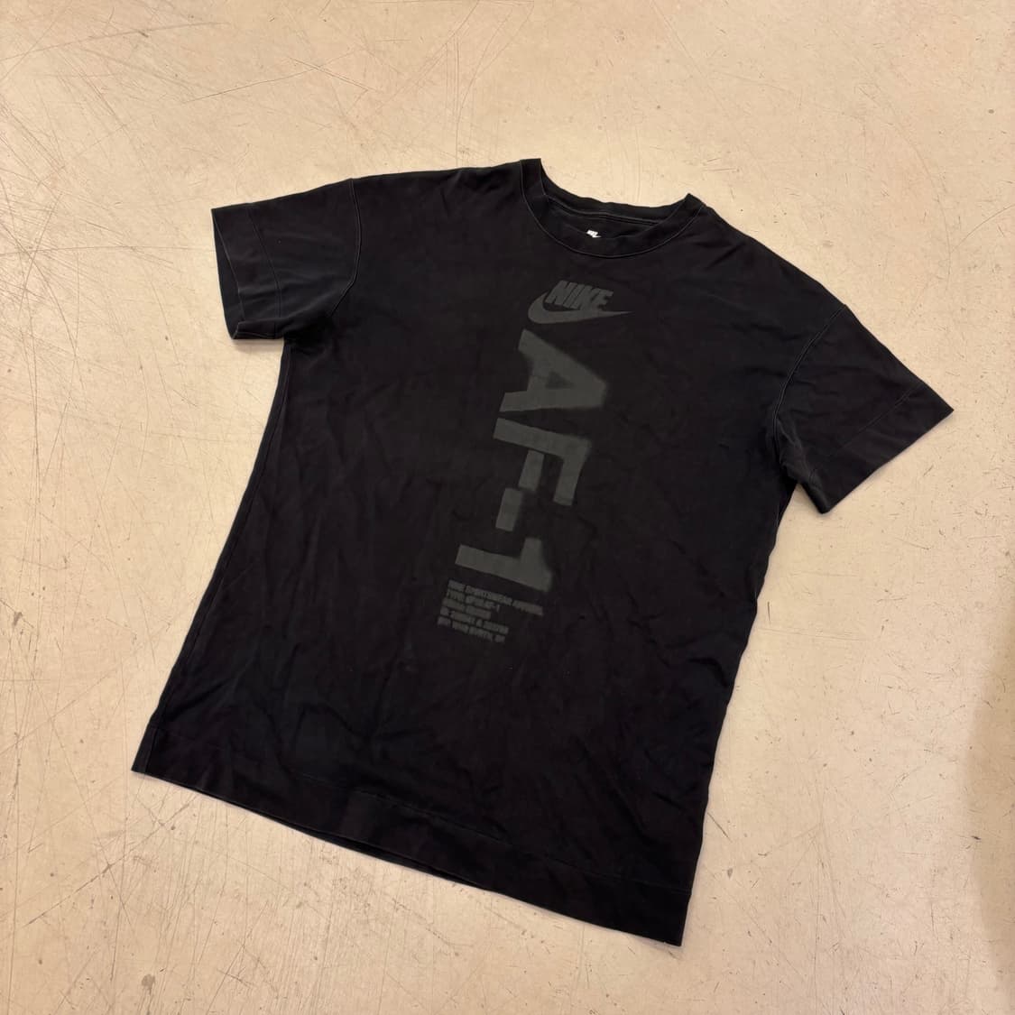 나이키 에어포스원 빅로고 반팔티 상품이미지1