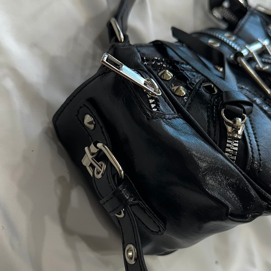 더블벨트 스터드 호보백🖤 상품이미지4