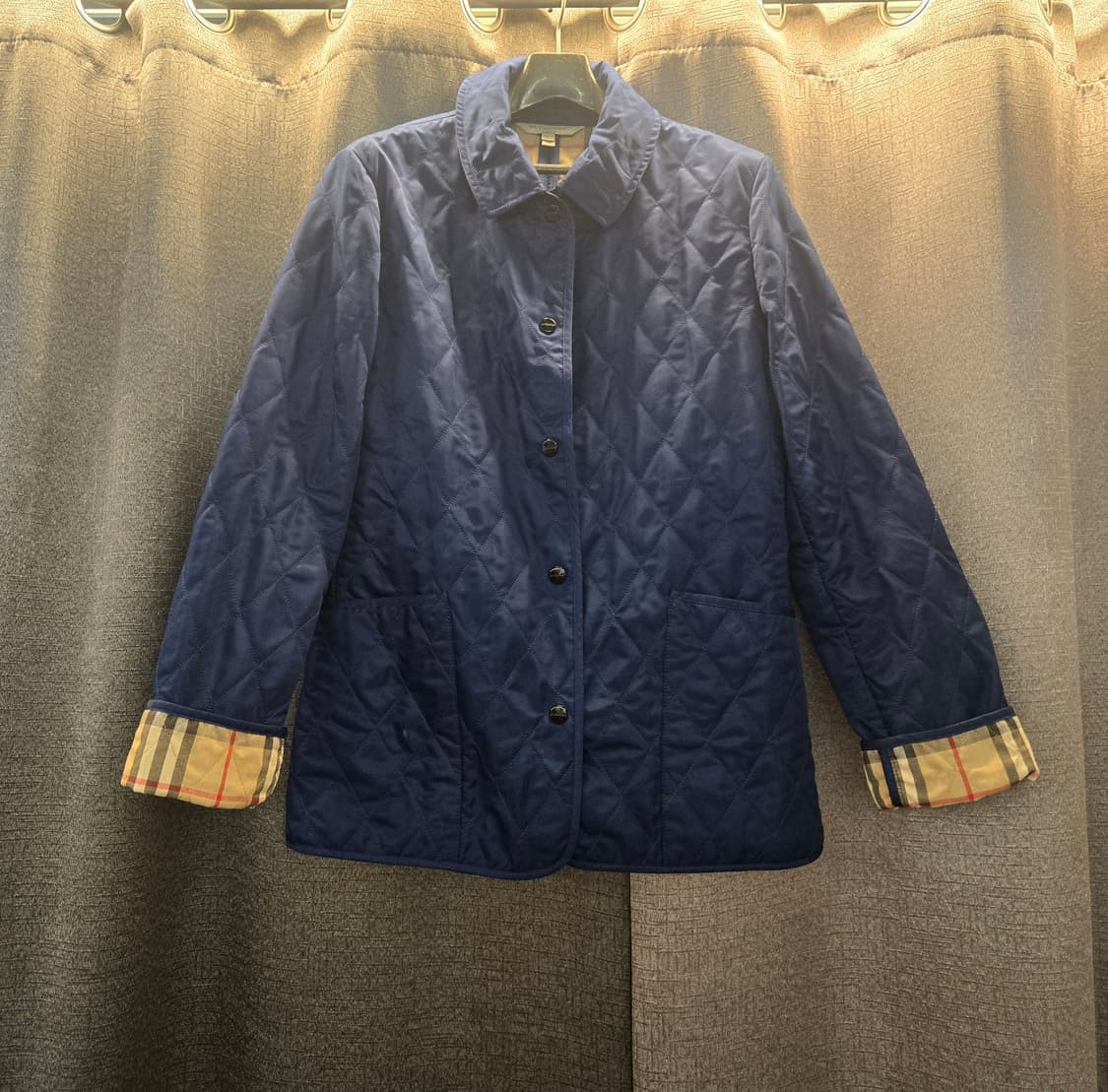 버버리 네이비 퀼팅 자켓 체크 포인트 상품이미지1