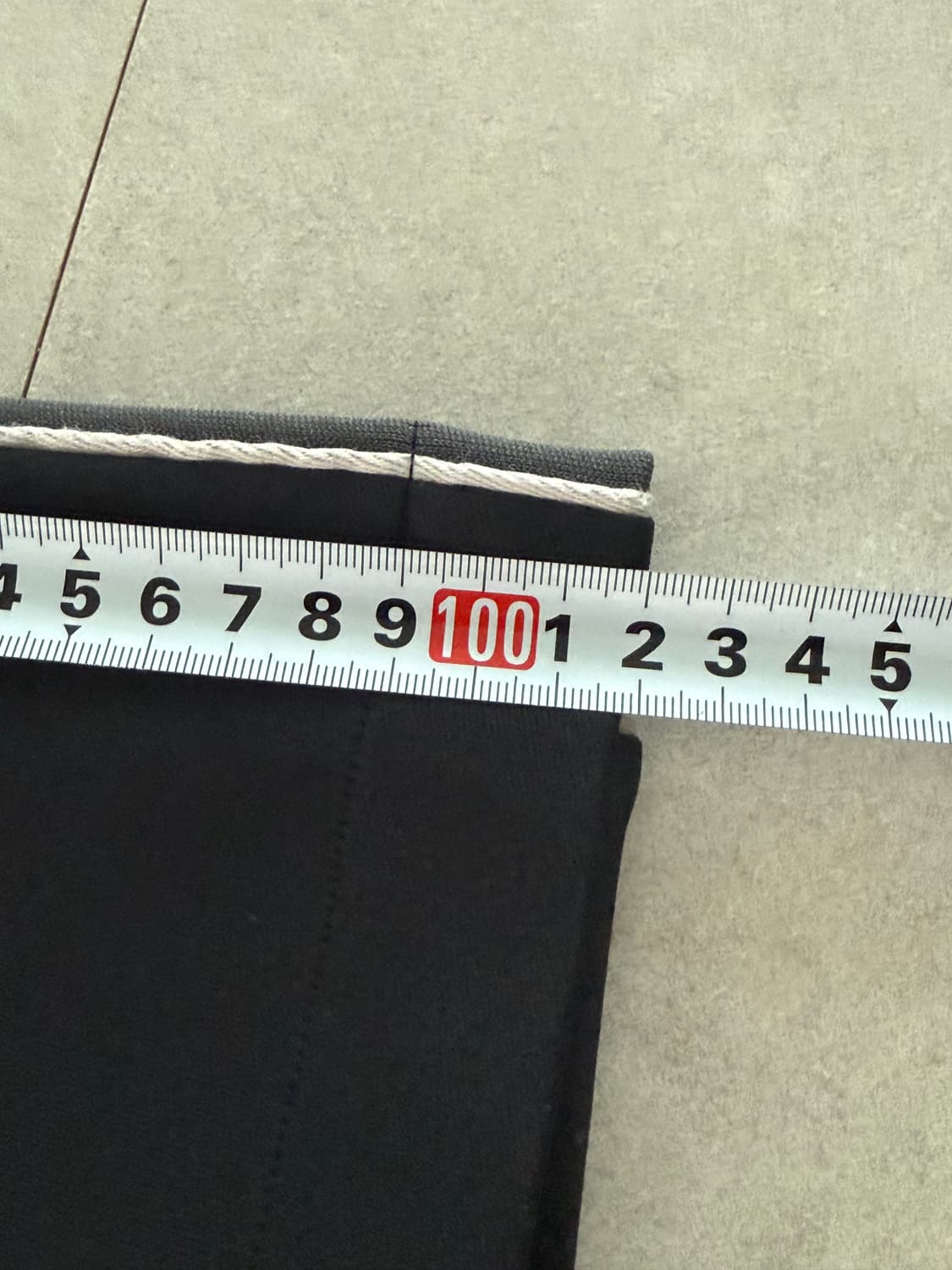 피어스 트랙팬츠 블랙 XL 사이즈  3회착 미만 상품이미지3