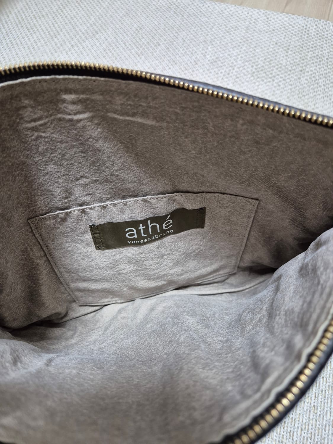 아떼 바네사브루노 클러치백 양가죽 리얼클러치 상품이미지6