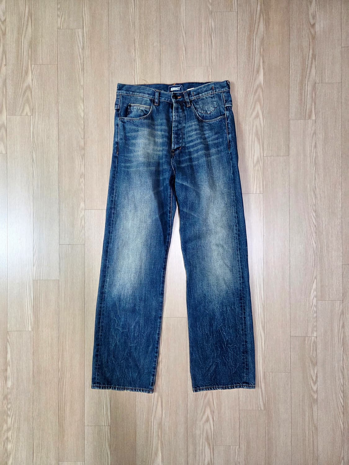 ADDICT 블루 워싱 포켓 디테일 데님 팬츠 상품이미지1