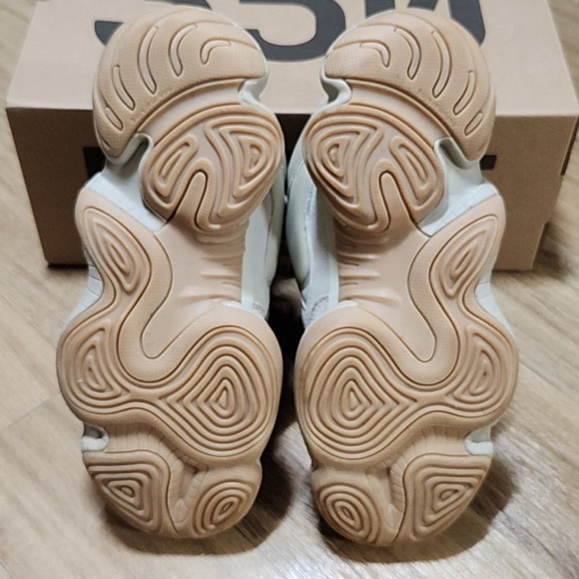 아디다스 275 이지 부스트 500 스톤 상품이미지6