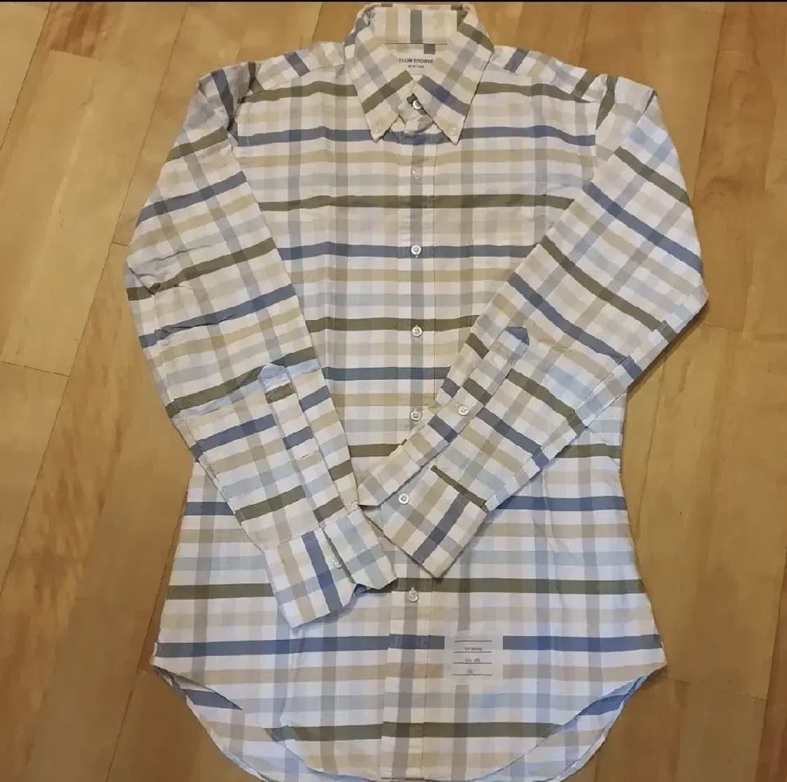 톰브라운 gd쿠데타 셔츠1 상품이미지2