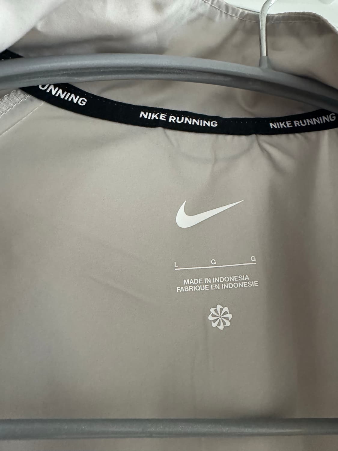 나이키 드라이 핏 마일러 윈드러너 바람막이(dv9820-012) 상품이미지2