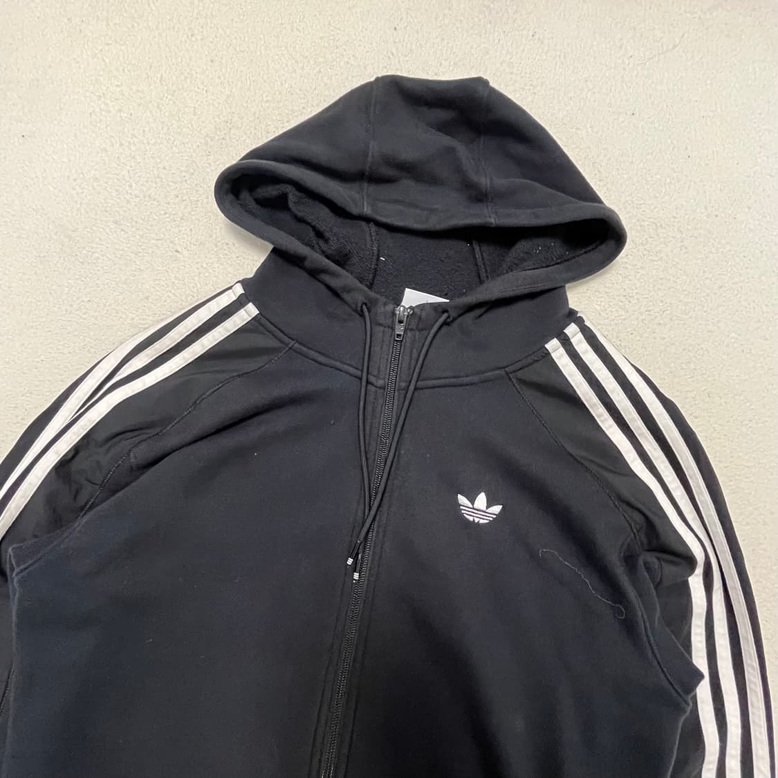 Adidas Black Firebird Zip Hoodie 상품이미지5