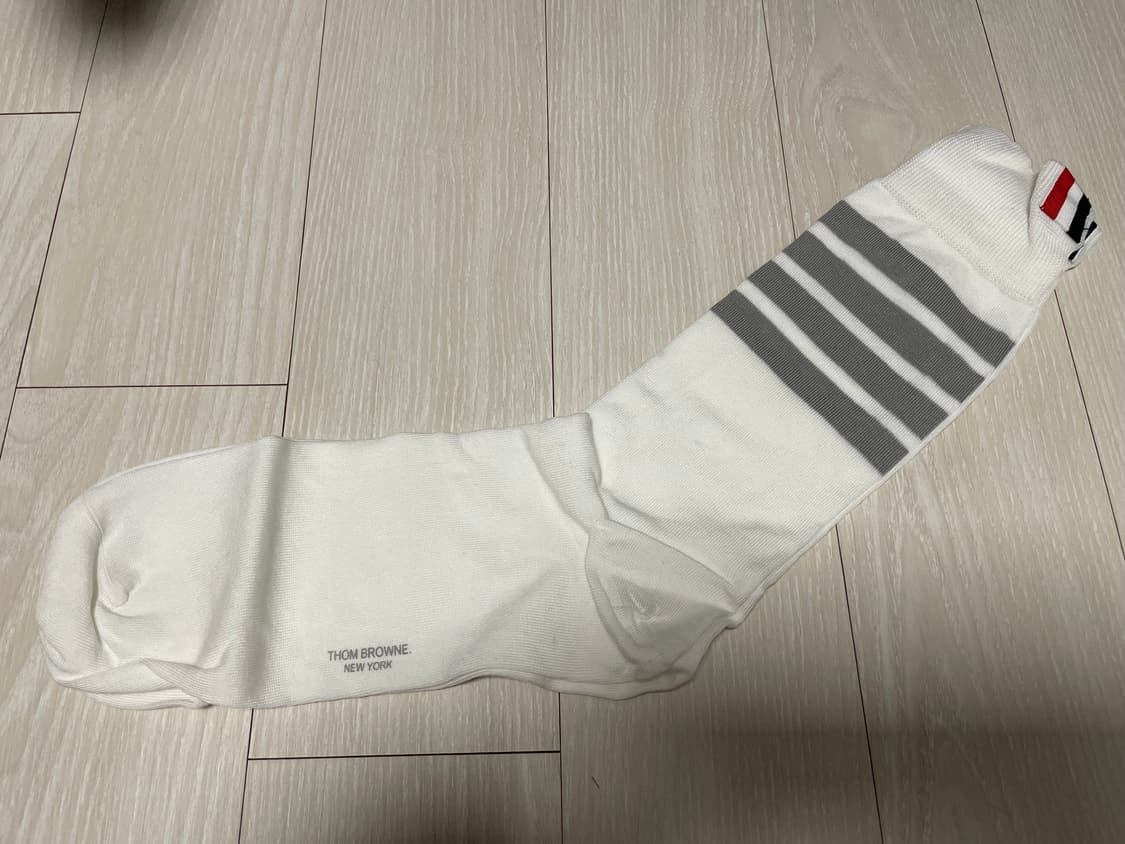 톰브라운 남성용 양말 화이트 상품이미지1