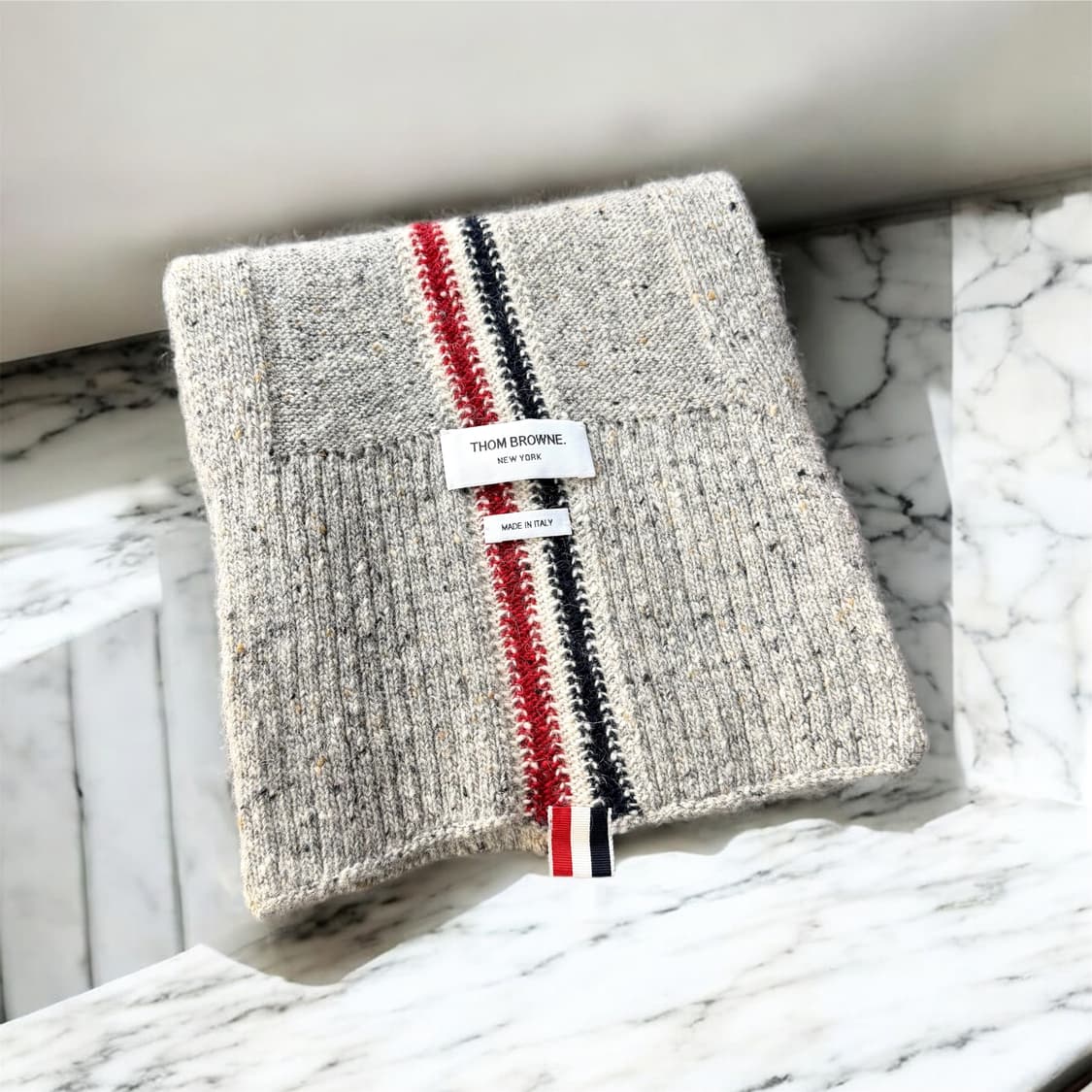 톰브라운 모헤어 3선 스웻 머플러.목도리 상품이미지2