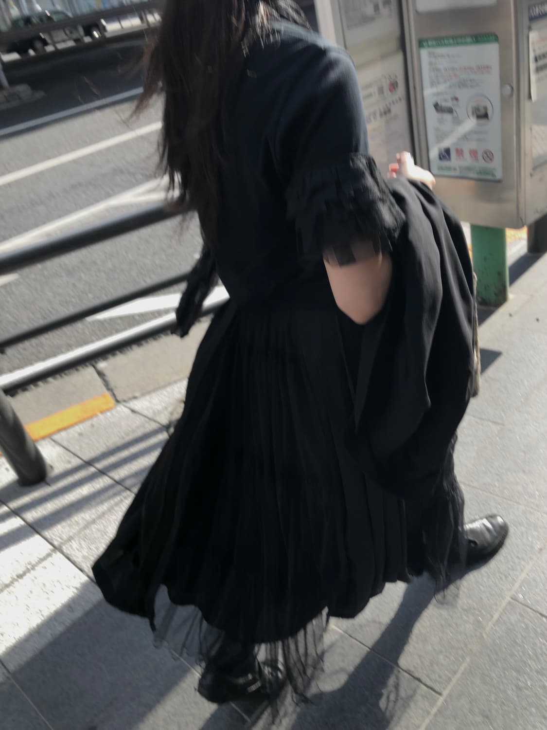 느와케이니노미야 프릴 티셔츠    상품이미지1