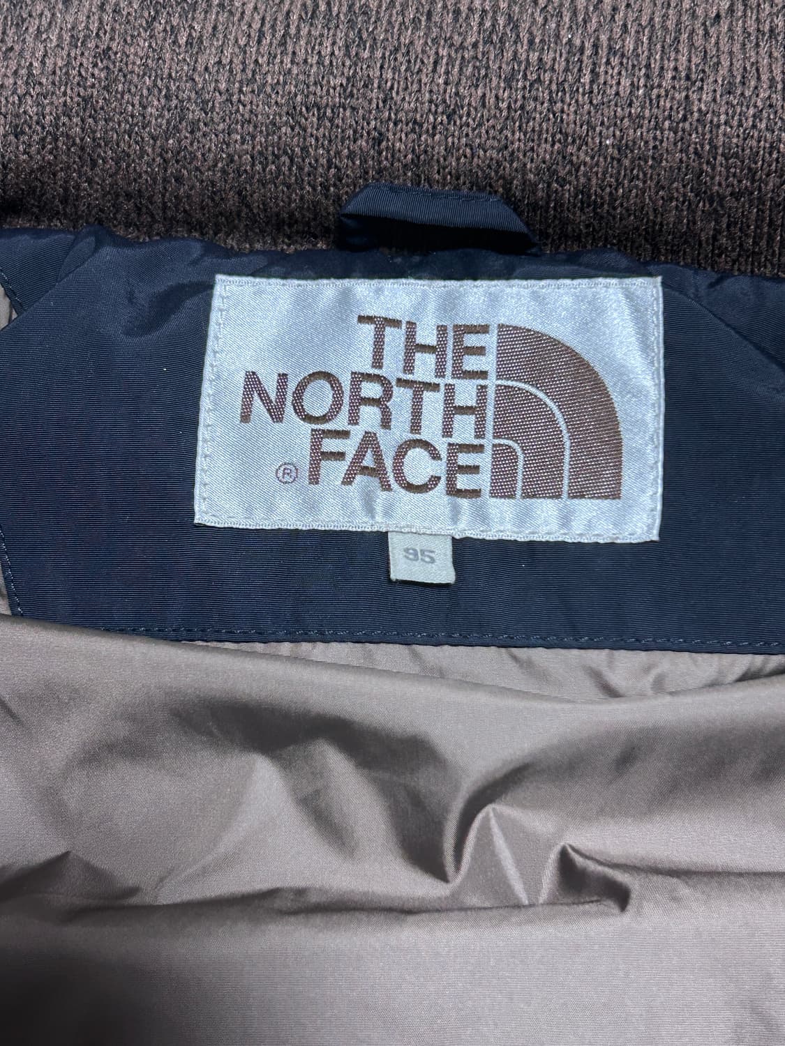 노스페이스 화이트라벨 700 구스 패딩 베스트 상품이미지3