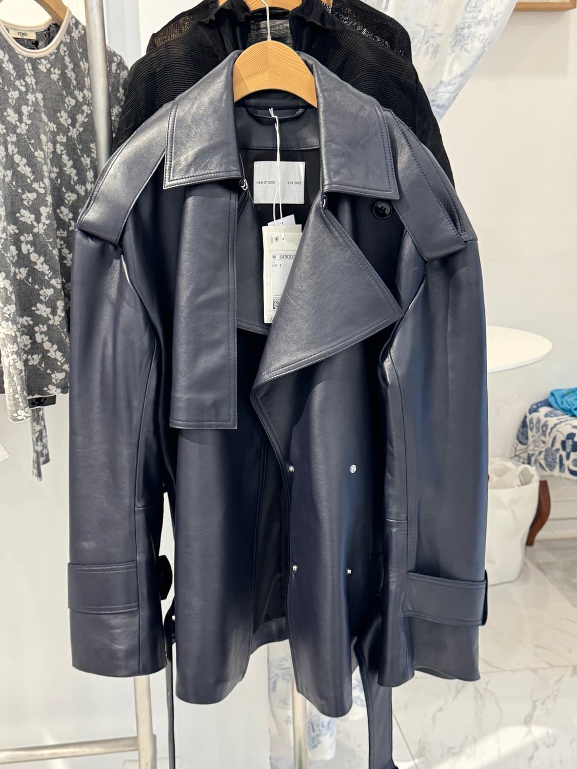 h&m studiocollection 오버사이즈 레더 자켓 미드나잇블루 상품이미지2