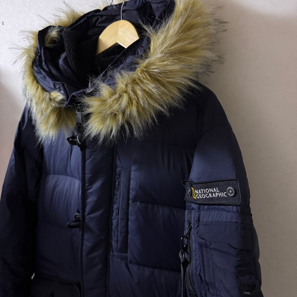 내셔널지오그래픽 밤버스  구스 네이비 95 (100정도) 상품이미지5