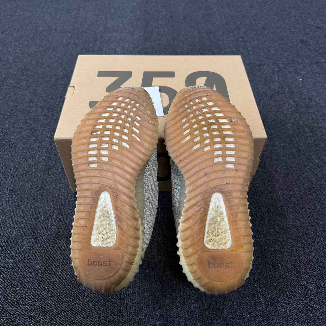 아디다스 이지부스트 350 V2 본 상품이미지7