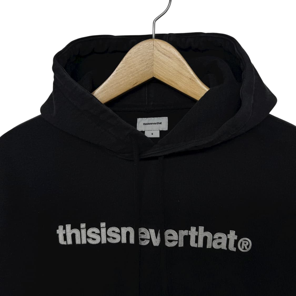 디스이즈네버댓 자수로고 후드티 상품이미지2