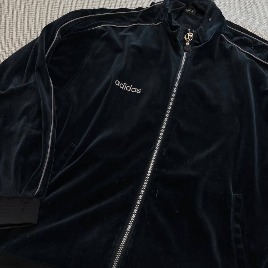 00s 아디다스 블랙 벨벳 트랙탑 상품이미지4
