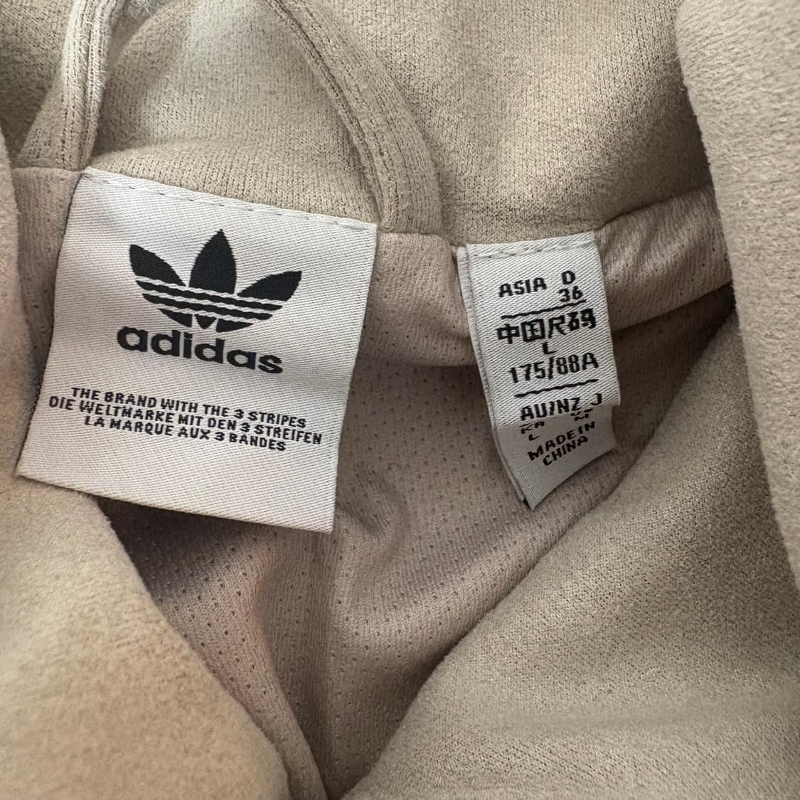 (국내❌) 아디다스 떡볶이 코트 L 상품이미지3