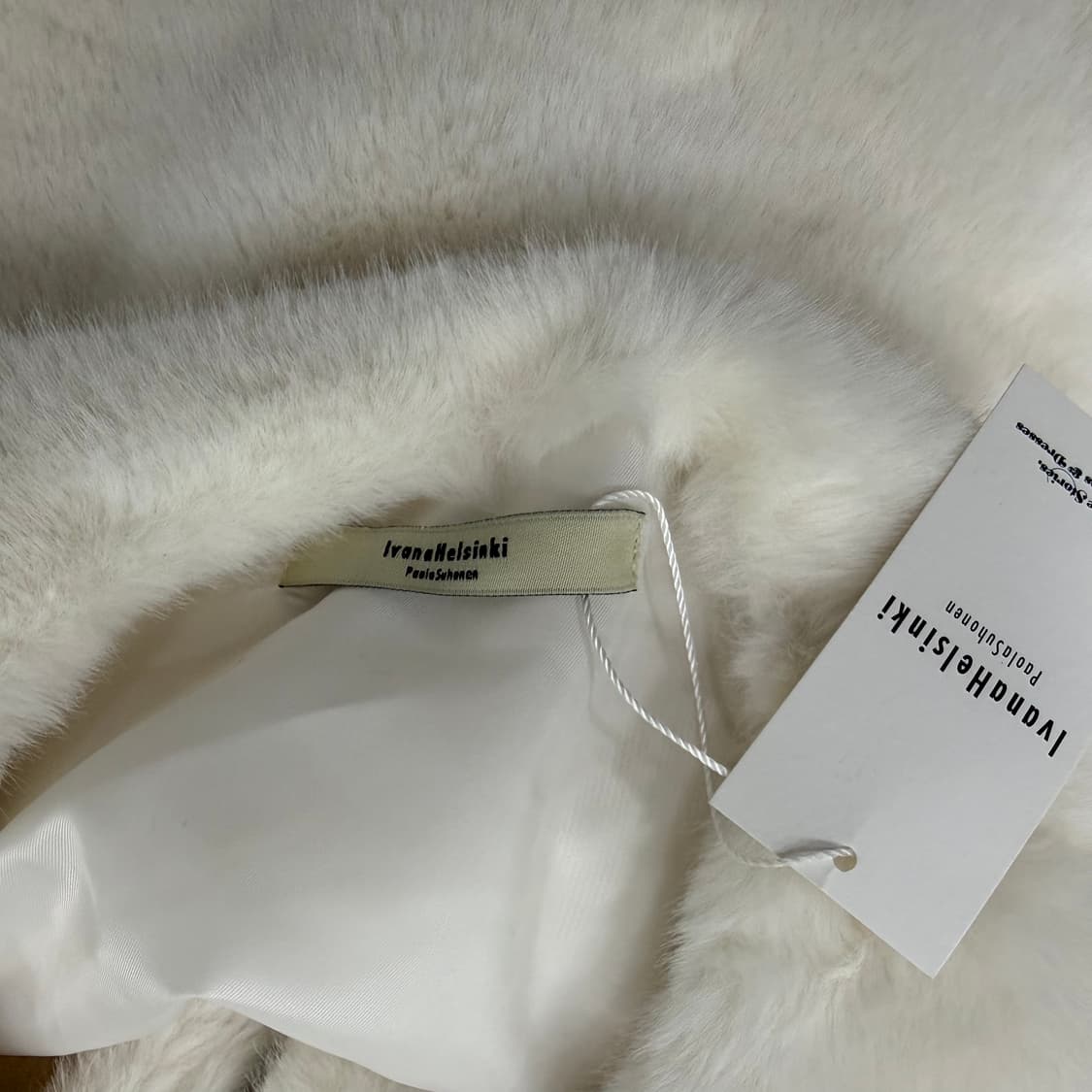 36 새상품 이바나헬싱키 여성 퍼 자켓 0126T1 상품이미지3