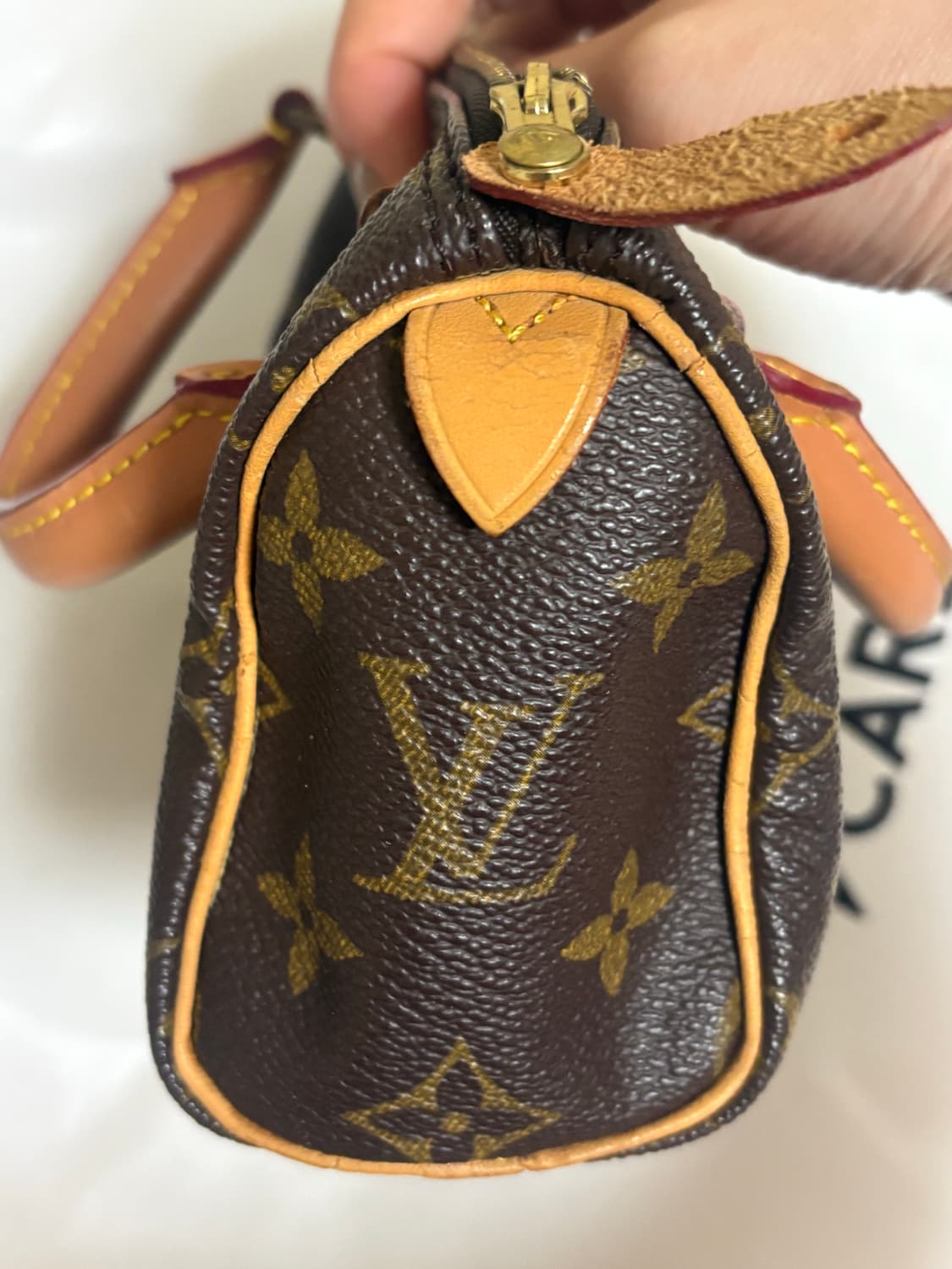 루이비통 나노 스피디백 판매합니다 상품이미지5