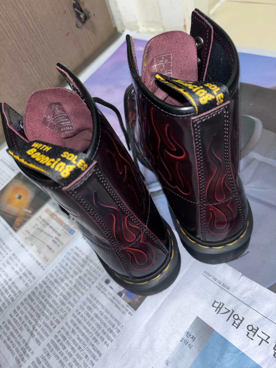 닥터마틴 1460 인페르노 체리레드 상품이미지2