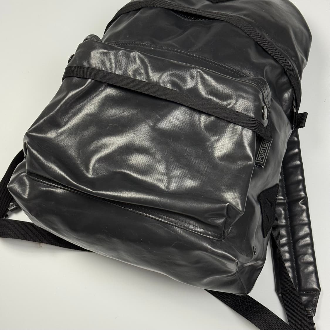 요시다포터 PVC 데이팩 백팩 블랙 상품이미지4