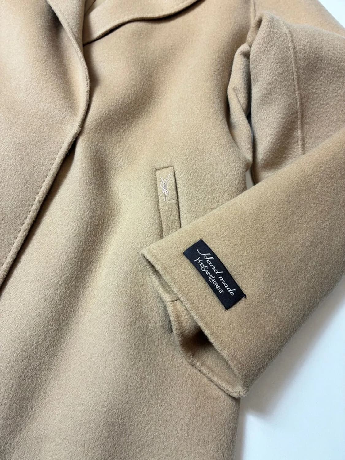 입생로랑 핸드메이드 캐시미어 울 벨티드 코트 PN8196 상품이미지3