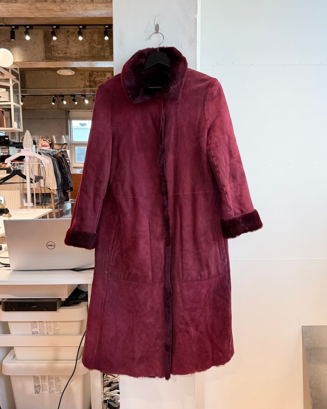 이브 살로몬 버건디 시어링 쉽스킨 롱코트 상품이미지2