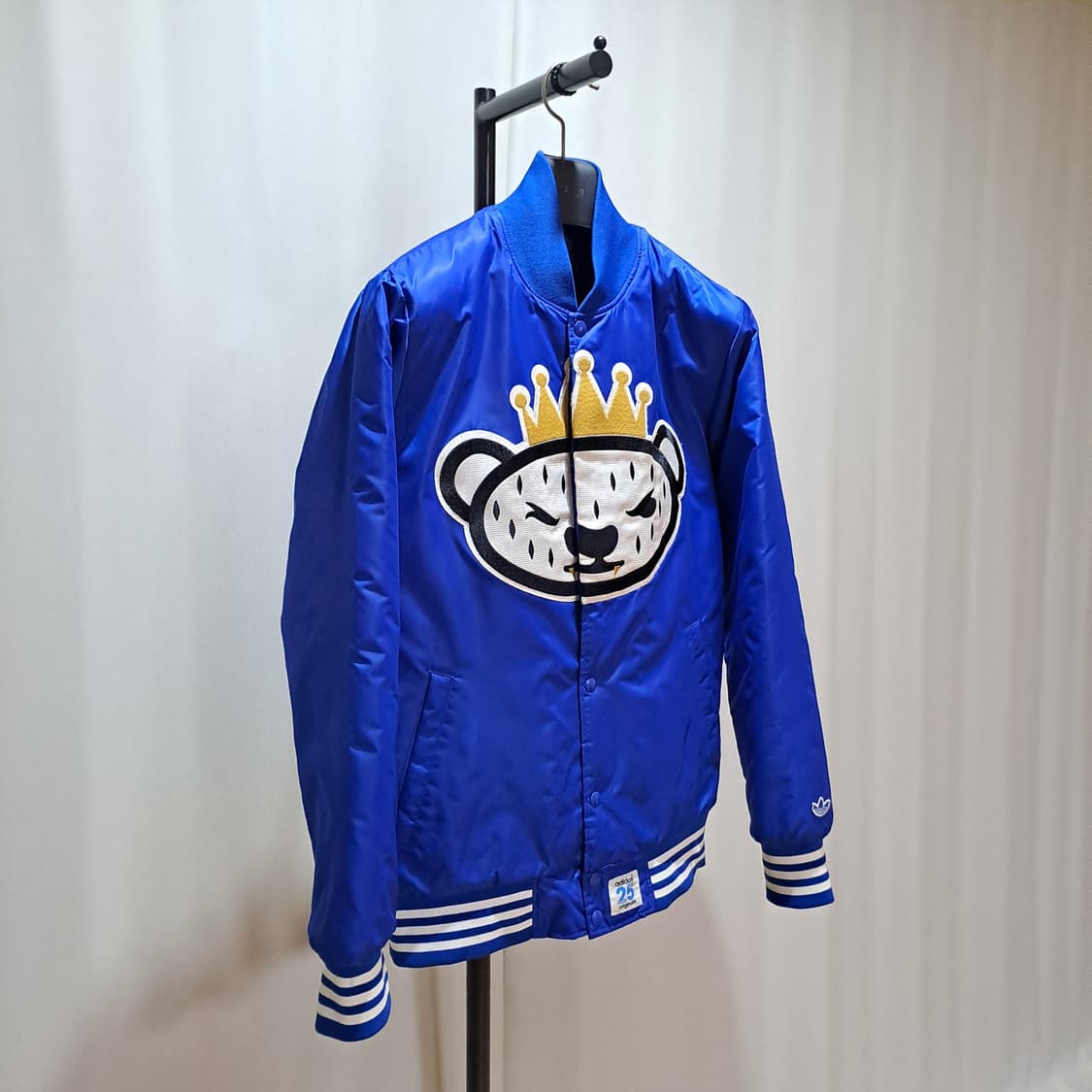 (택포) 아디다스 니고 베어 바시티 스타디움 자켓 100 B105 상품이미지4