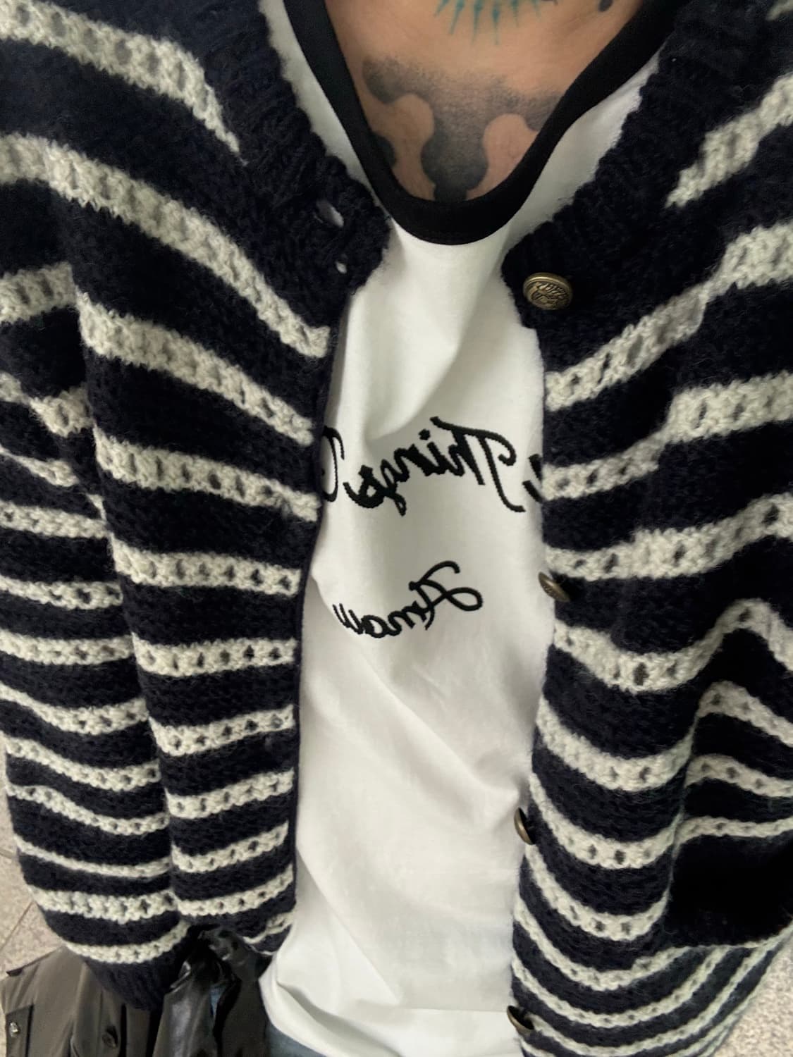 Stu 라운드넥 스트라이프 가디건 L 상품이미지4