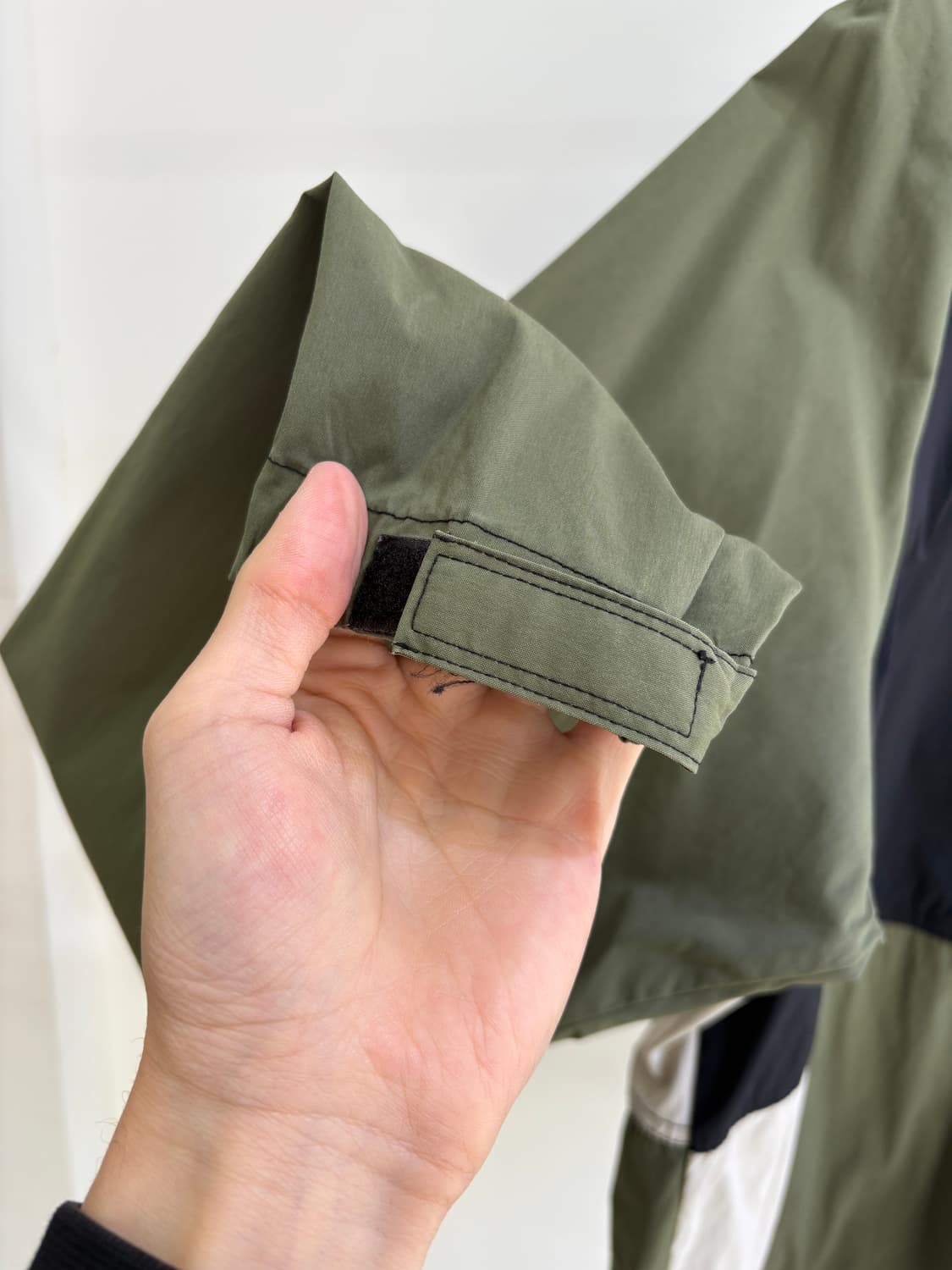 TONE ON TONE 바람막이 상품이미지4