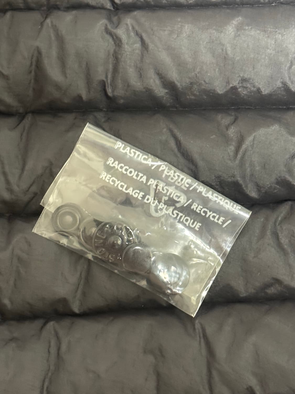 [XL]백화점판 22FW 스톤아일랜드 룸우븐 경량패딩 상품이미지9