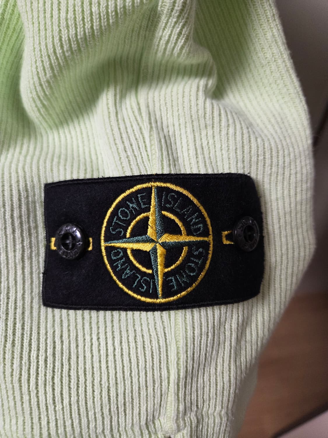 스톤아일랜드 버뮤다 반바지 라이트그린 상품이미지4