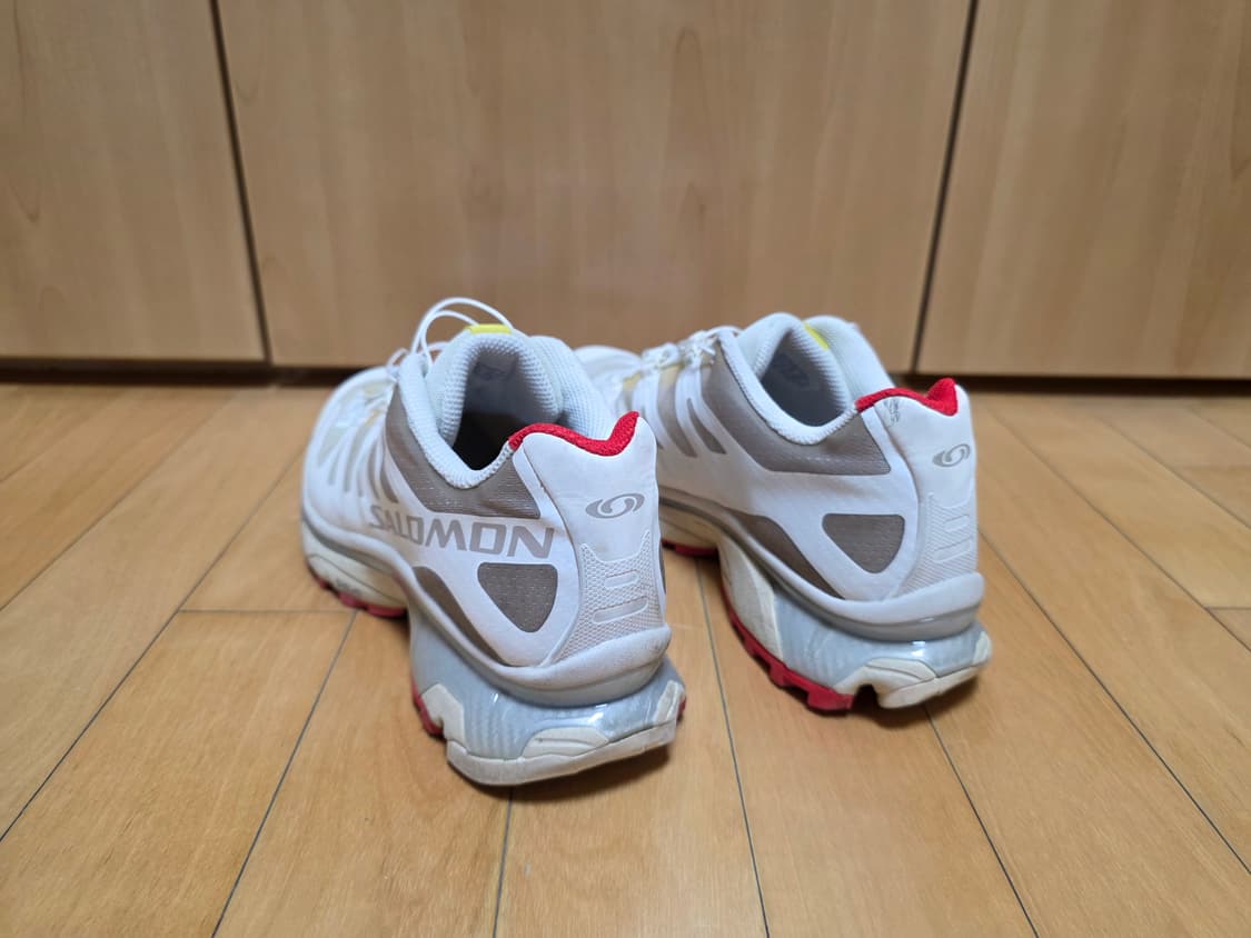 살로몬 XT-4 OG 바닐라아이스 265 상품이미지3