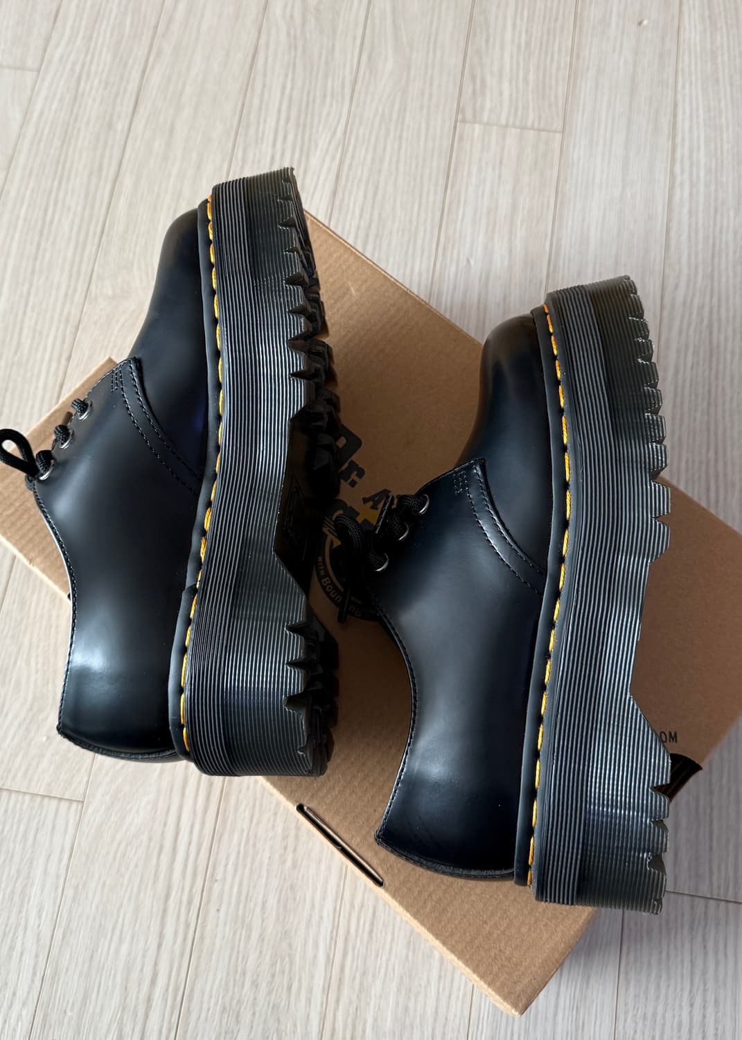 (택포)닥터마틴 1461 쿼드 블랙 230 (uk 4) 상품이미지5