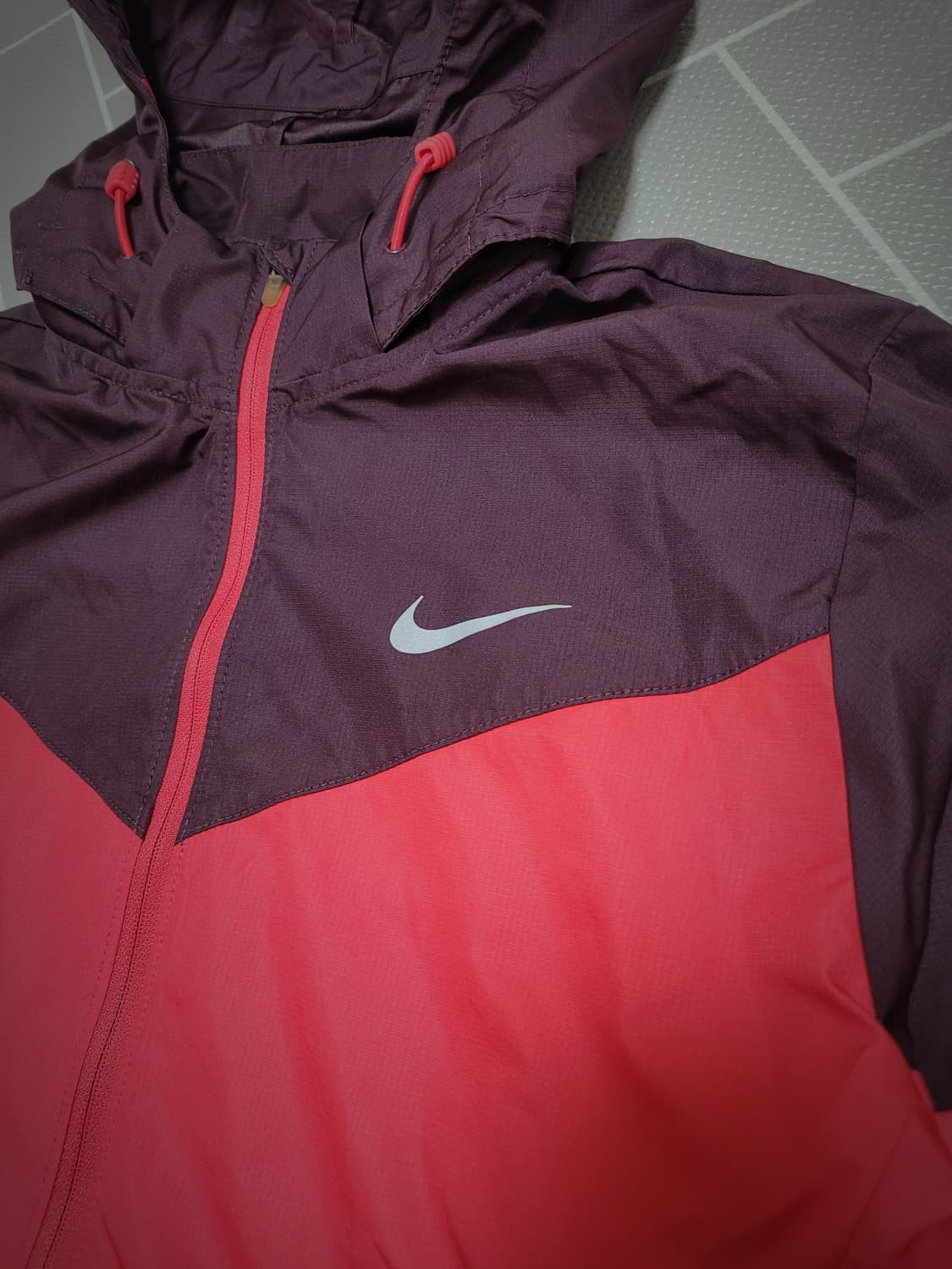 나이키 여성 베이퍼 러닝 후드 집업 자켓 L 상품이미지3
