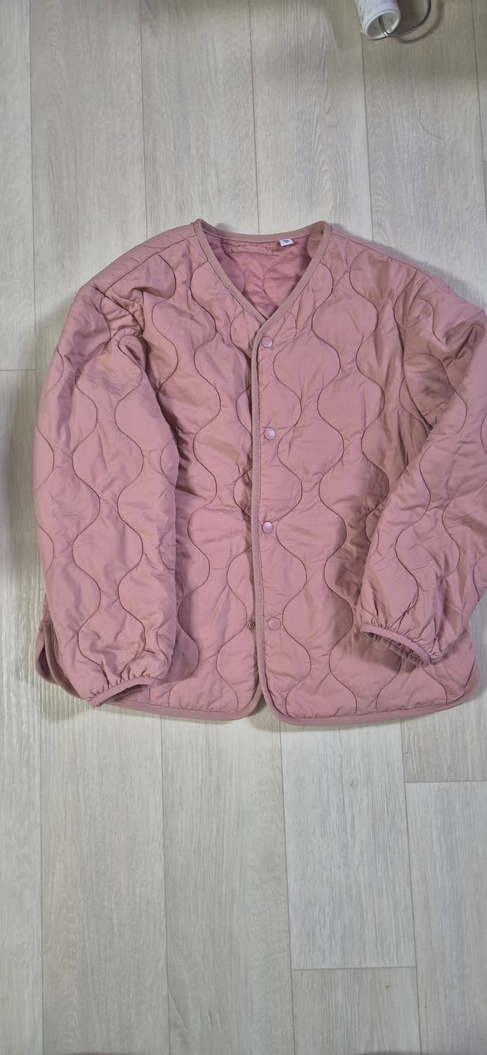 유니클로 키즈 핑크 퀼팅 자켓 140 + 티 상품이미지1