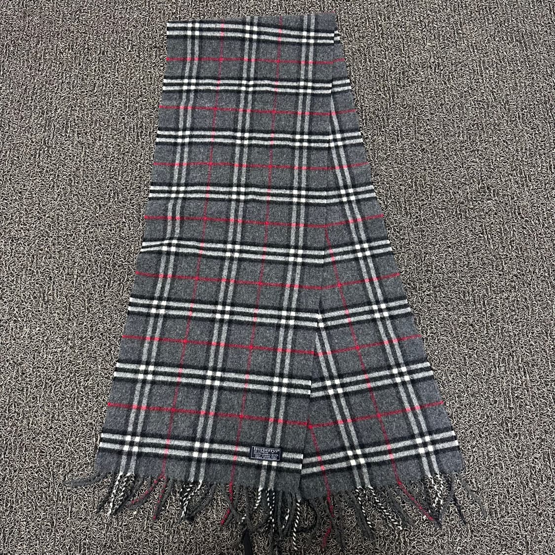 버버리 램스울 체크 머플러 목도리 그레이 상품이미지5