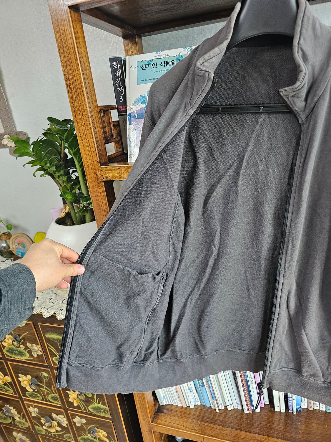 씨피컴퍼니 CP컴퍼니 집업 자켓 100-105 xl  팔아요 상품이미지4