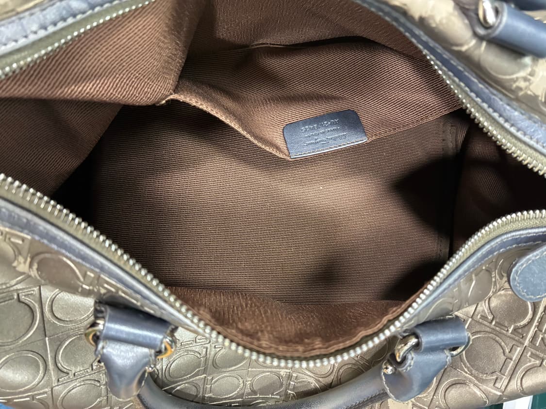 페라가모 상품이미지9