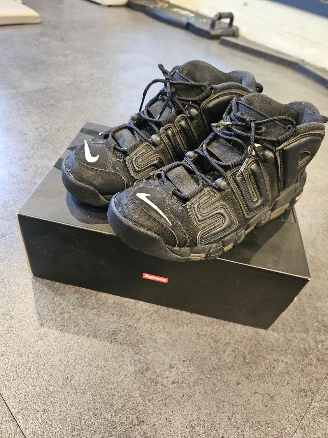 나이키 슈프림 업템포 260 상품이미지6