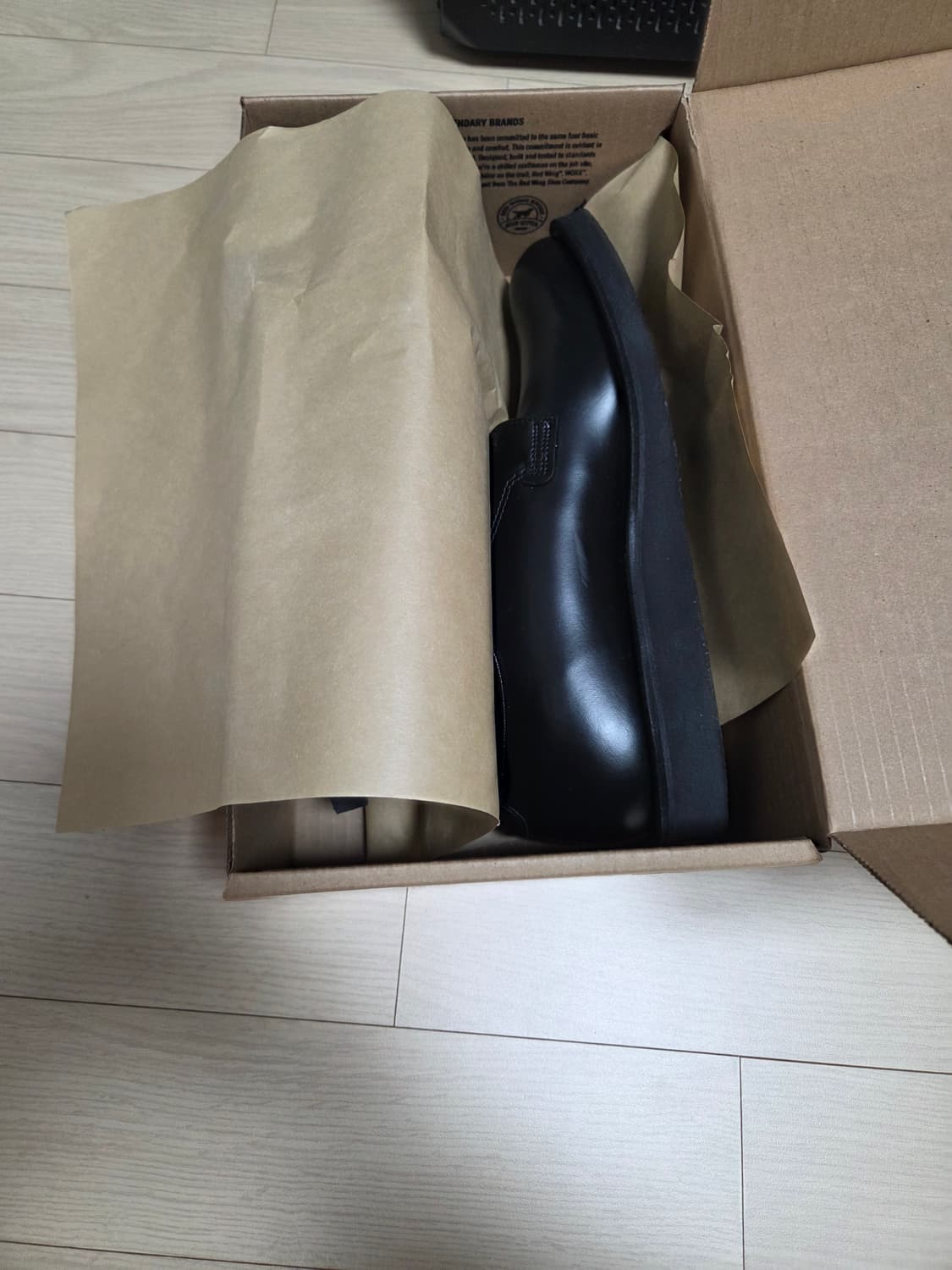 레드윙 포스트맨 275 상품이미지4