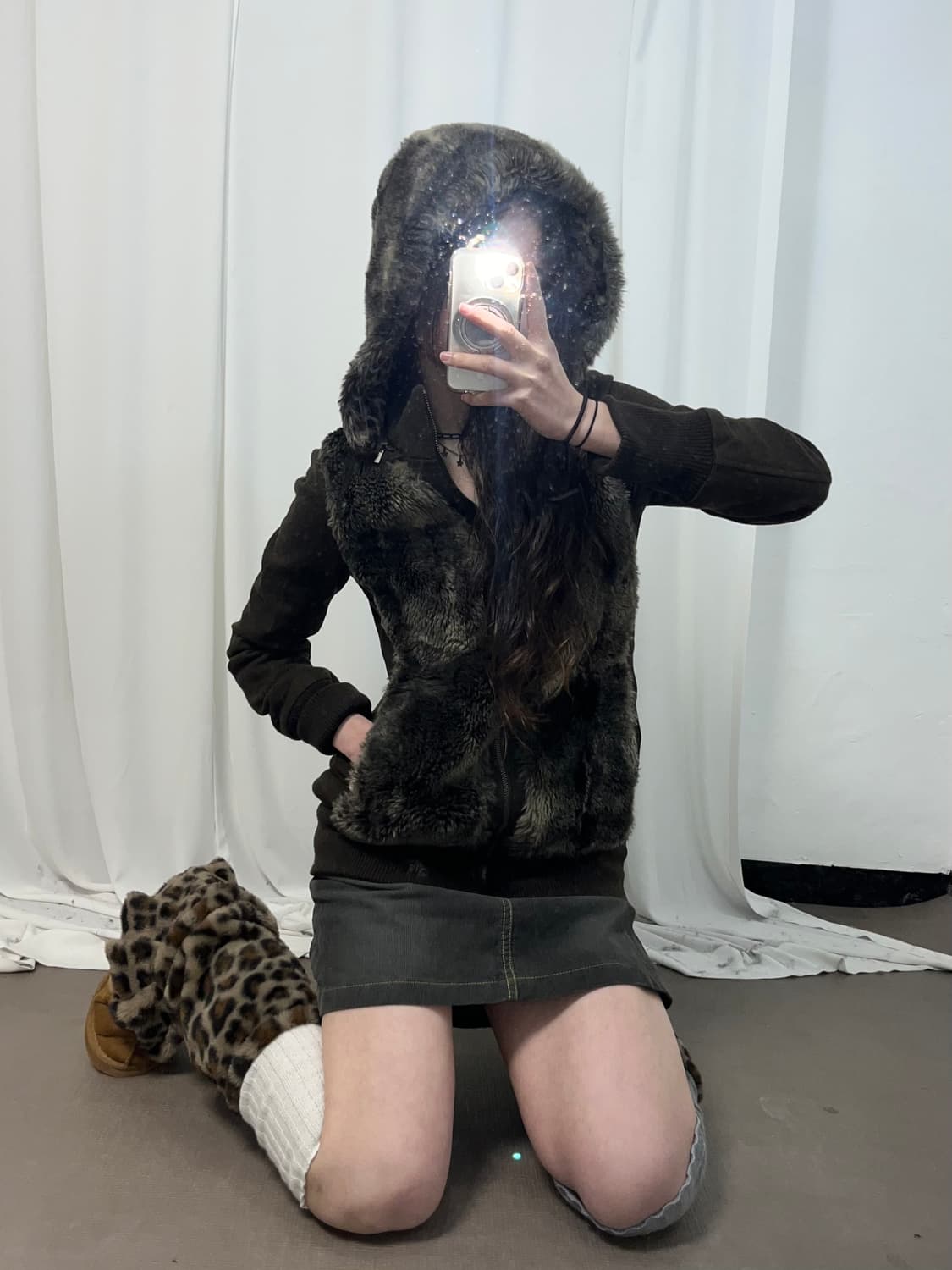 브라운 퍼 트리밍 후드집업 상품이미지3